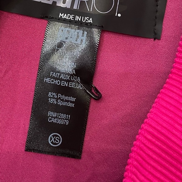 New! Beach Riot Emmy be mine colorblock high waisted bottom 24908 - Picture 6 of 9